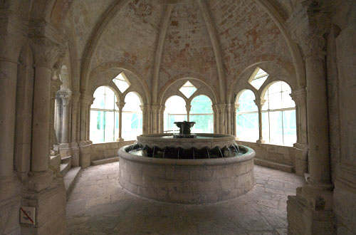 Templete del lavatorio del monasterio de Poblet